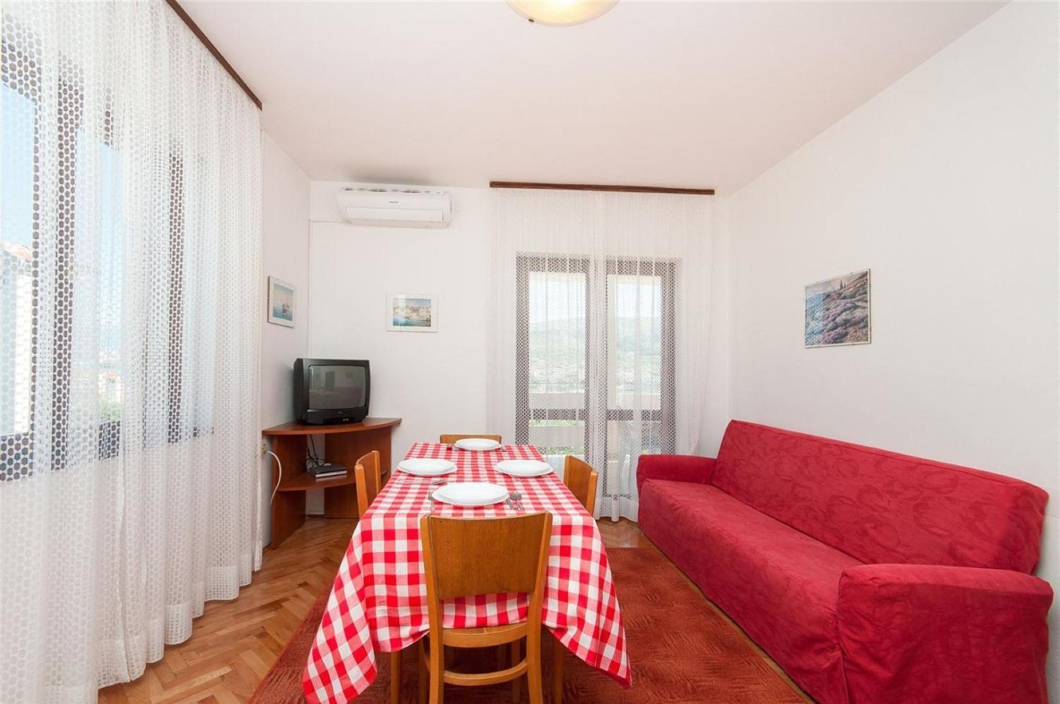 Apartments Mate - Free Parking Đảo Pag Ngoại thất bức ảnh