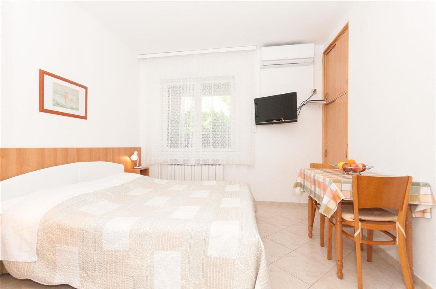 Apartments Mate - Free Parking Đảo Pag Ngoại thất bức ảnh